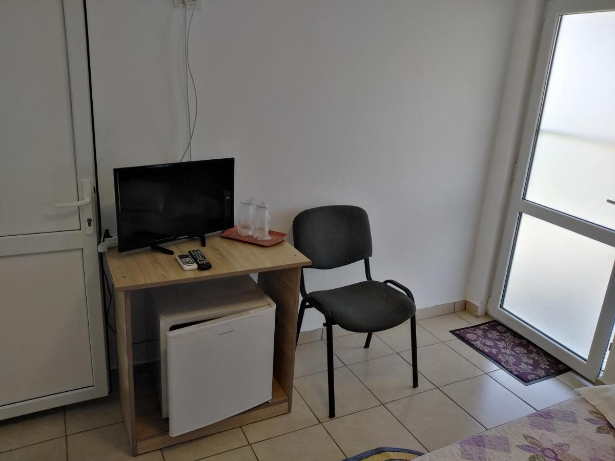 Homestay Vilele Bianca