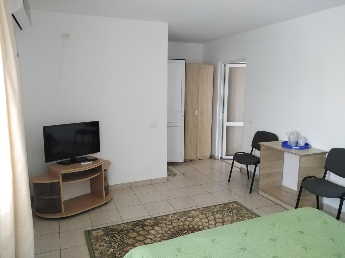 Vilele Bianca Homestay