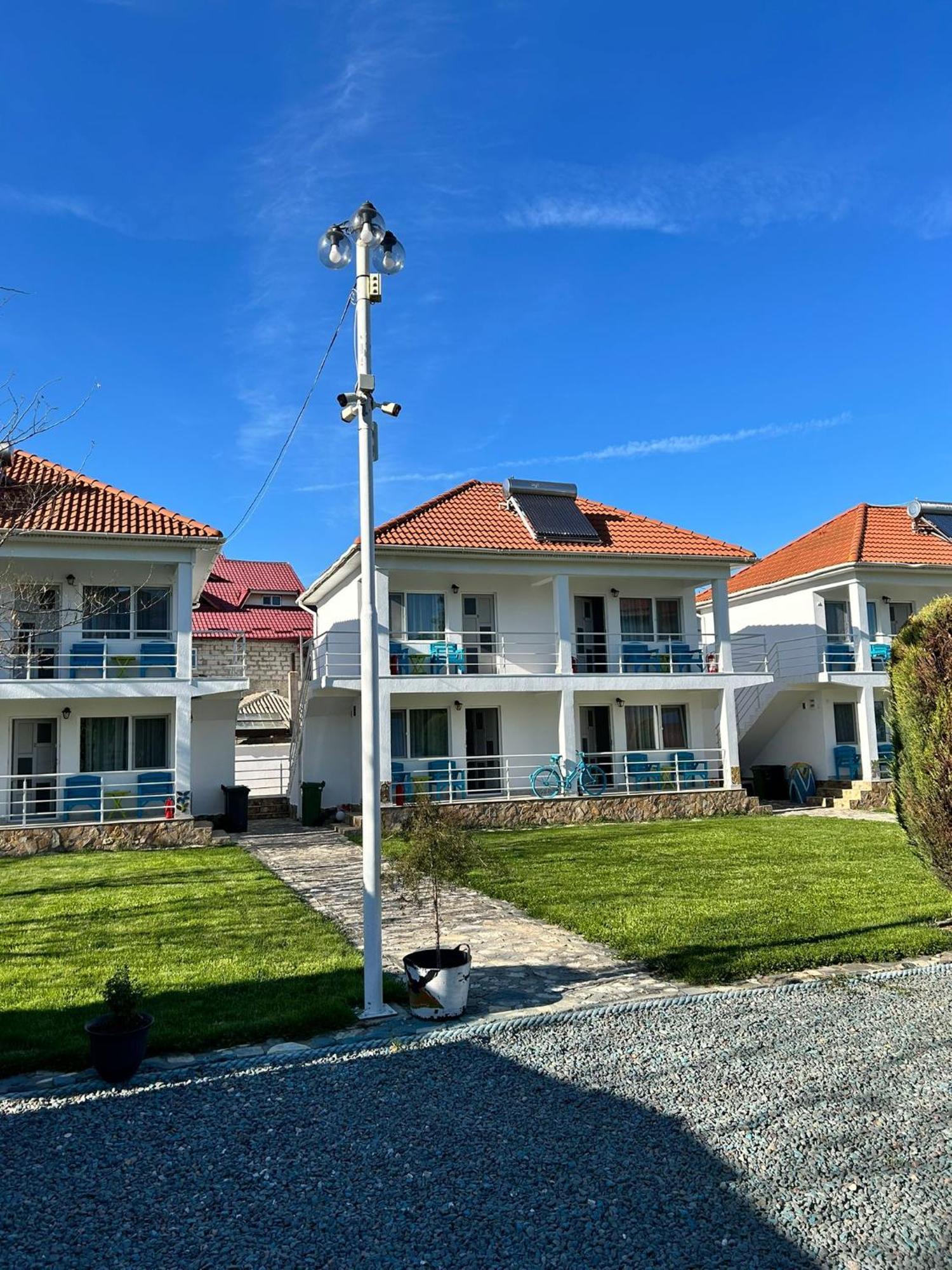 Homestay Vilele Bianca